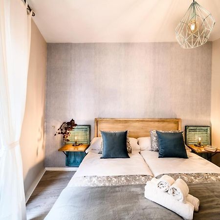 Apartamentos San Pedro セビリア エクステリア 写真